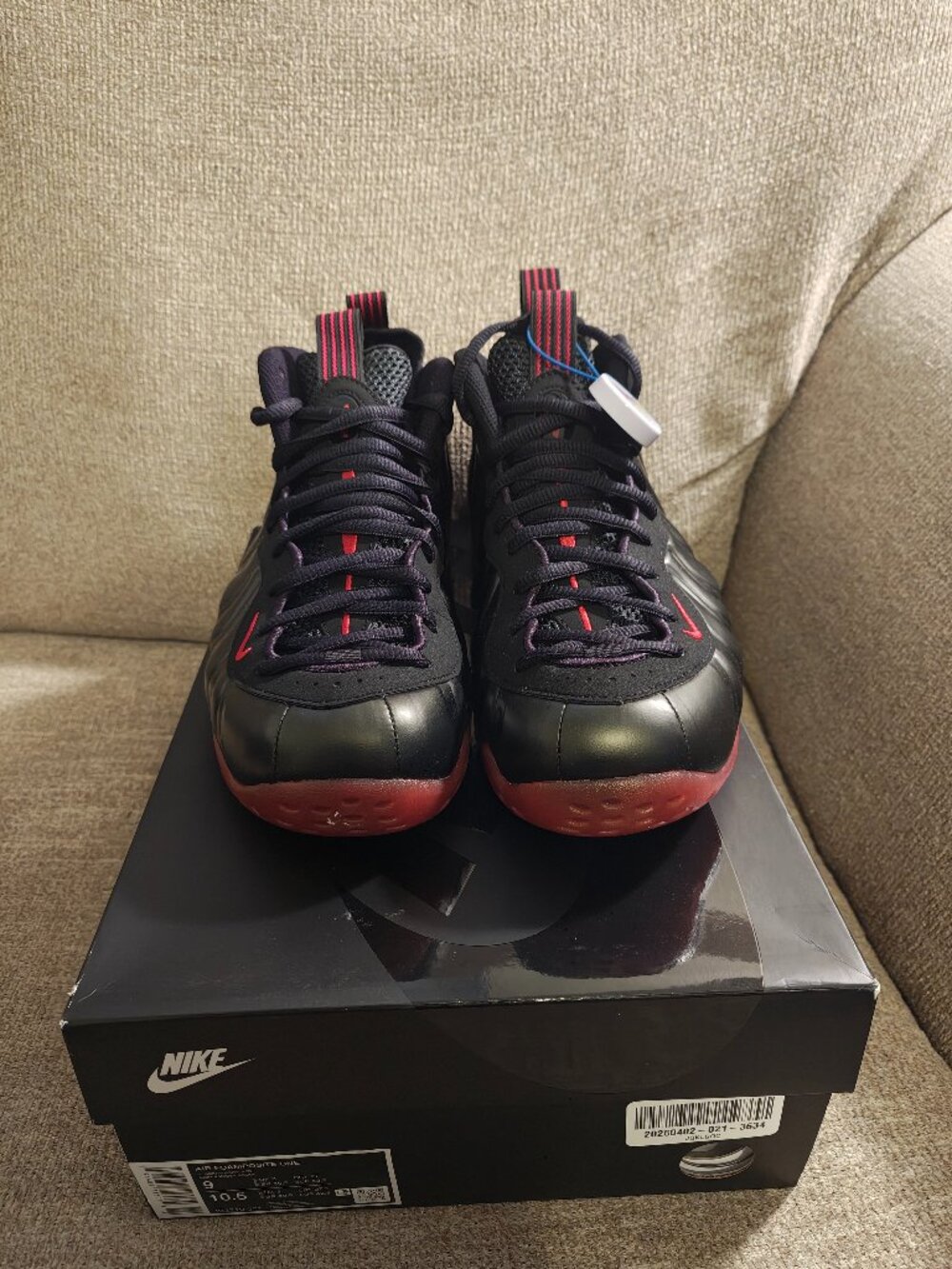 New Authentic Nike Air Foamposite Cough Drops Size 9